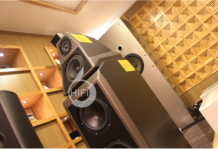 威信莎莎二代,Wilson Audio Sasha Watt Puppy,威信落地箱