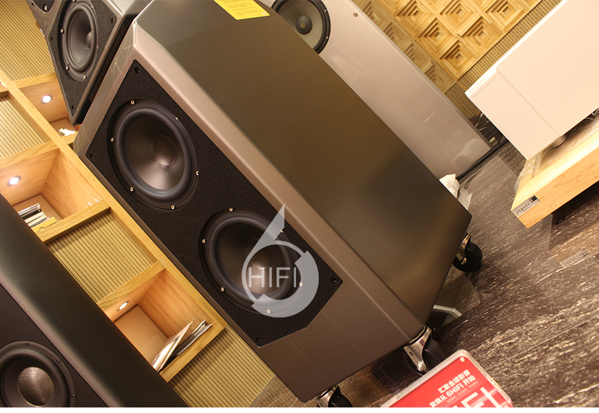 威信莎莎二代,Wilson Audio Sasha Watt Puppy,威信落地箱