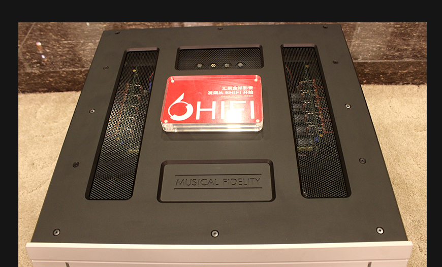 音乐传真 Nu-Vista 800,Musical Fidelity Nu-Vista 800,音乐传真合并功放