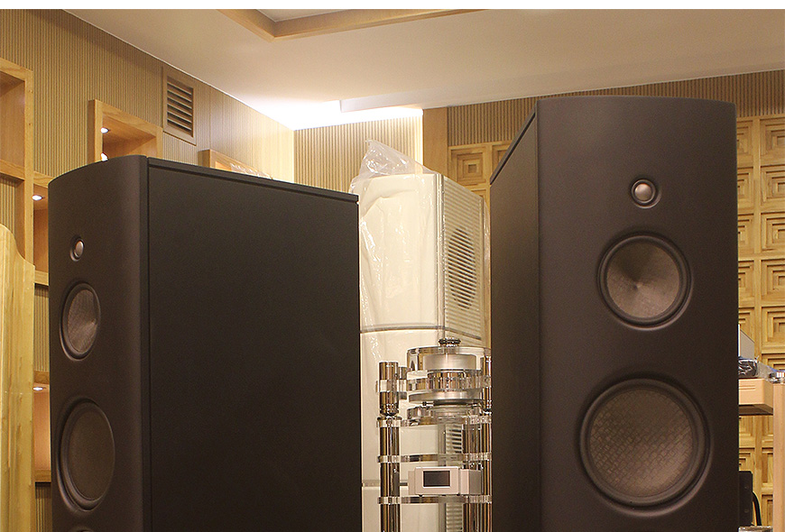 Magico Q5,美国魔域Magico Q5 落地箱,美国魔域Magico HIFI音箱
