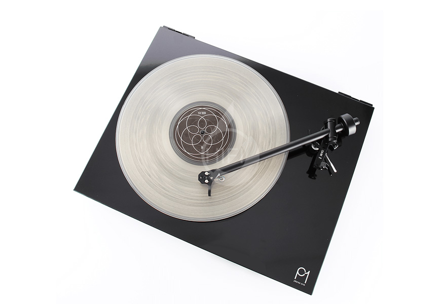 Rega Planar 1,Rega P1,君子 Planar 1 黑胶唱机
