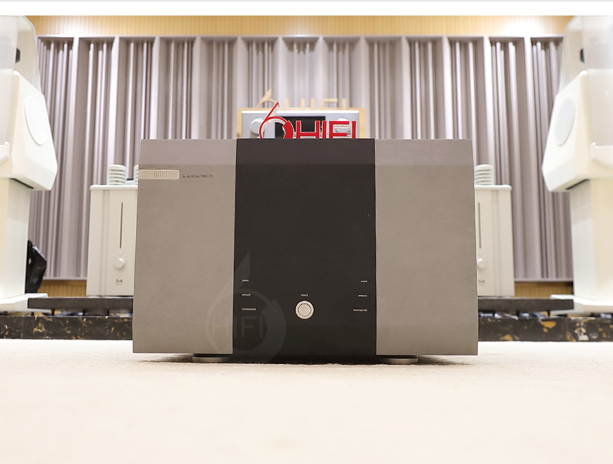 英国,音乐传真 Musical Fidelity,音乐传真,Musical Fidelity,AMS100,后级功放,AMS100 后级,功放