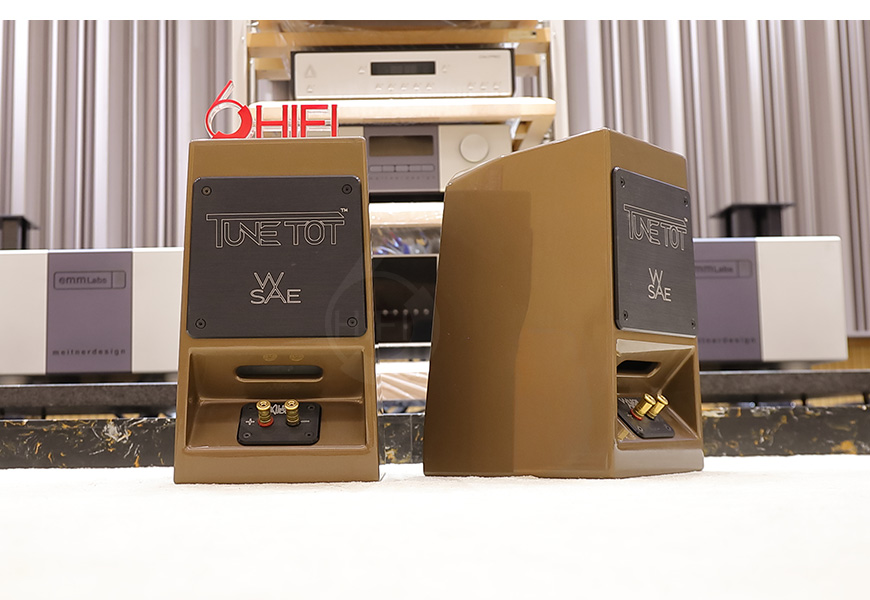 法国,Jadis Diapason Luxe 豪华版,Jadis,Diapason Luxe,豪华版,真空管,合并机,威信Wilson Audio,威信,Wilson Audio,Tune Tot,TOT,书架箱,组合套装